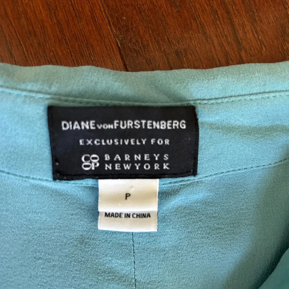 Diane Von Furstenberg Tricolor Short Sleeve Oversized Shirt Dress size P silk - Picture 7 of 8